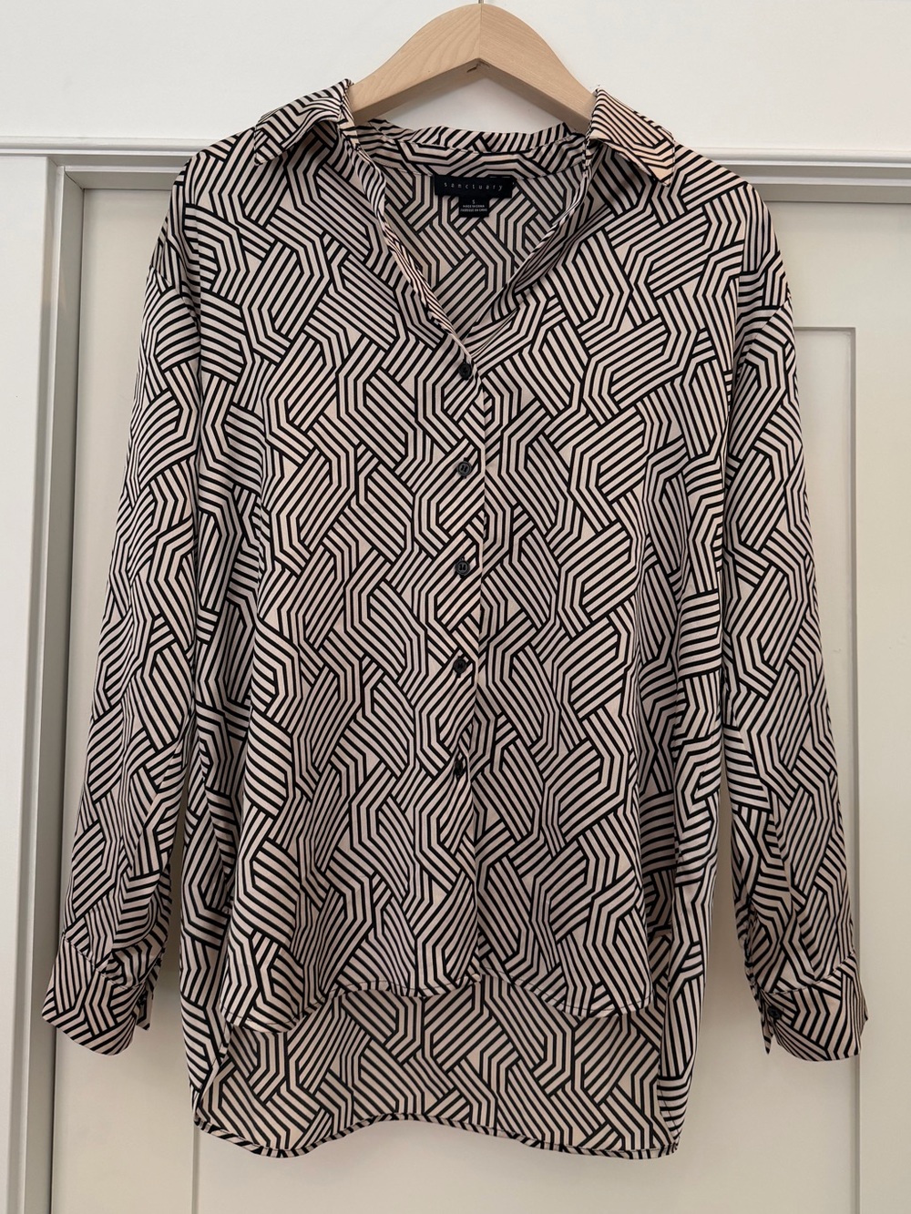Sanctuary Sateen Abstract Printed Blouse